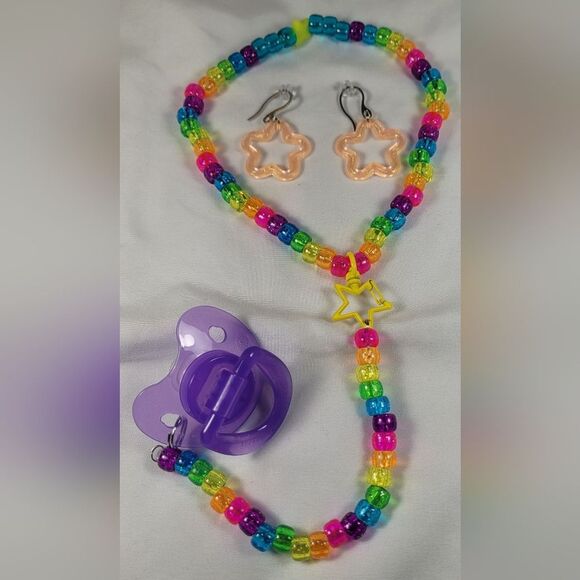 Glitter Bratz Kandi Kids Drop Star Necklace, Binky, Earrings Rave Party Set - Picture 3 of 10